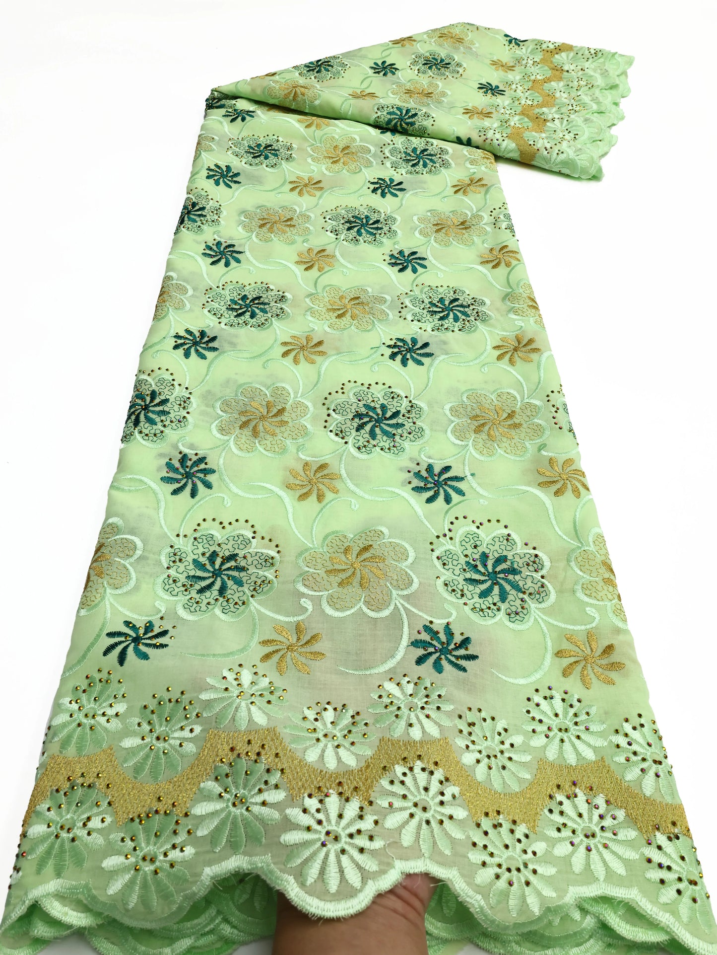 Nouveau Voile Suisse Luxe 2025 5 Yards de Pure Élégance Tissu Haute Qualité pour Tenues Raffinées