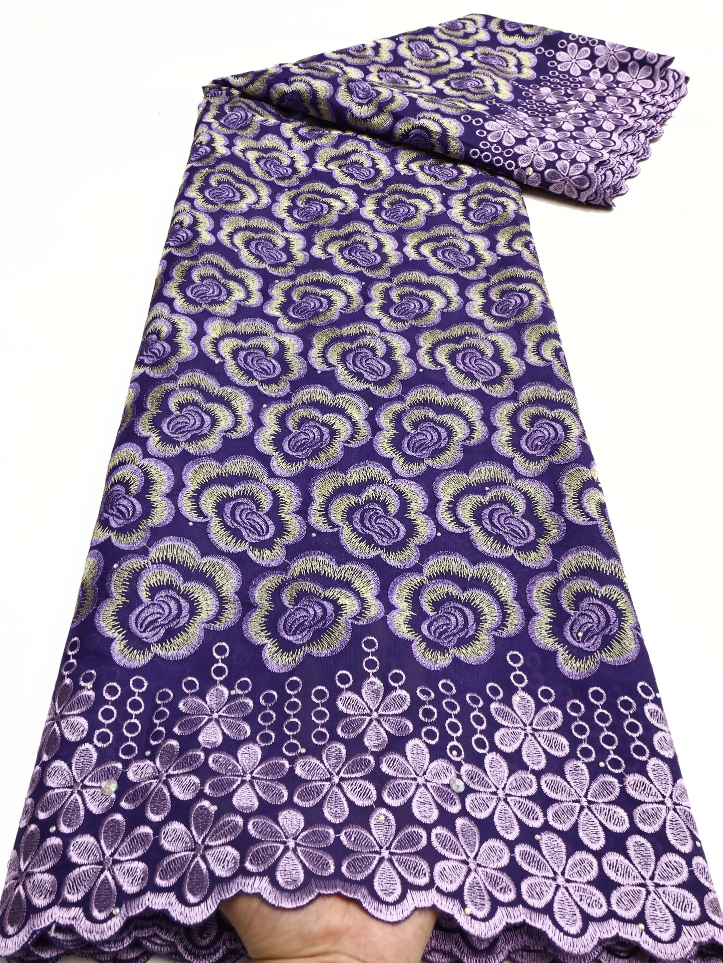 Nouveau Voile Suisse Luxe 2025 5 Yards de Pure Élégance Tissu Haute Qualité pour Tenues Raffinées